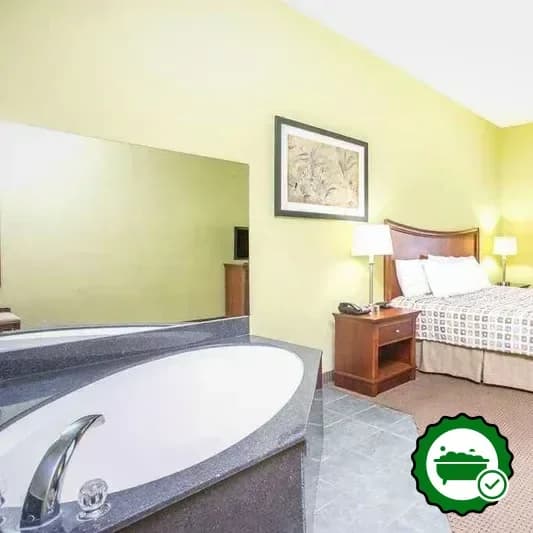 Days Inn & Suites by Wyndham Swainsboro