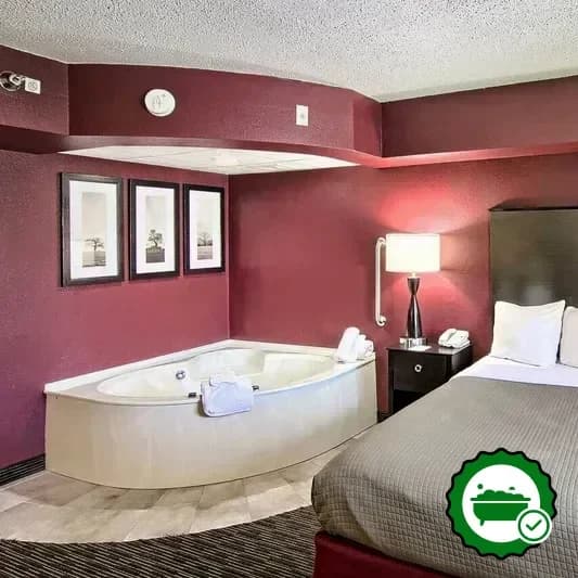 Blossom Hotel & Suites Traverse City