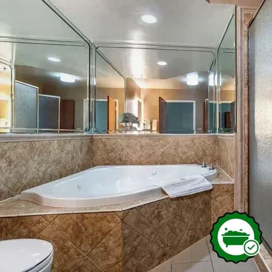Jetted bathtub