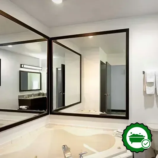 Deep soaking bathtub