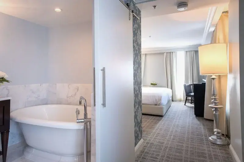 The Graham Georgetown in Washington Dc — hot tub hotel