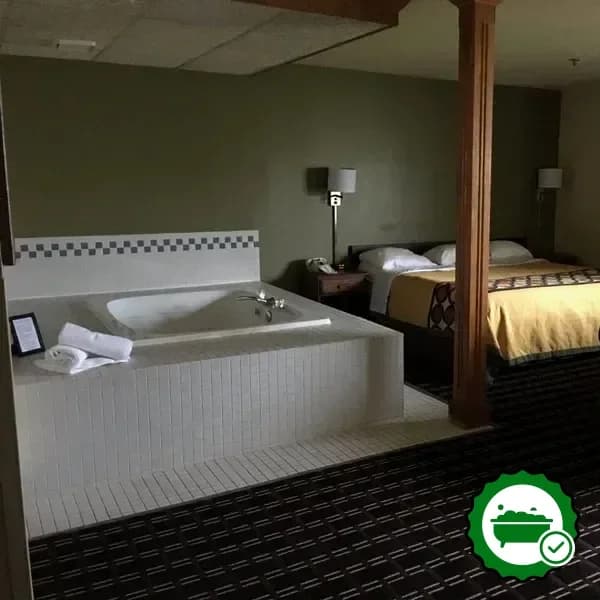 Super 8 by Wyndham Watertown WI