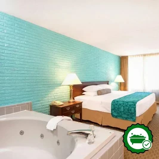 Howard Johnson by Wyndham Williamsburg