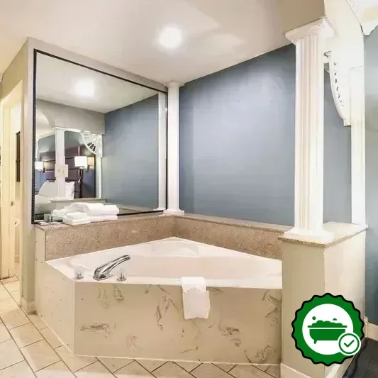 Jetted bathtub