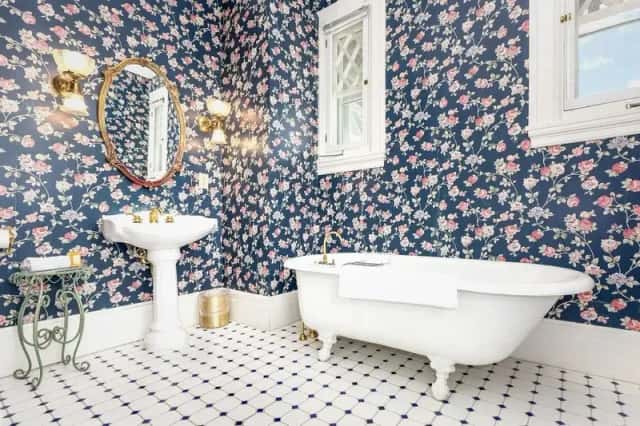 The Shaffner Inn — guest room