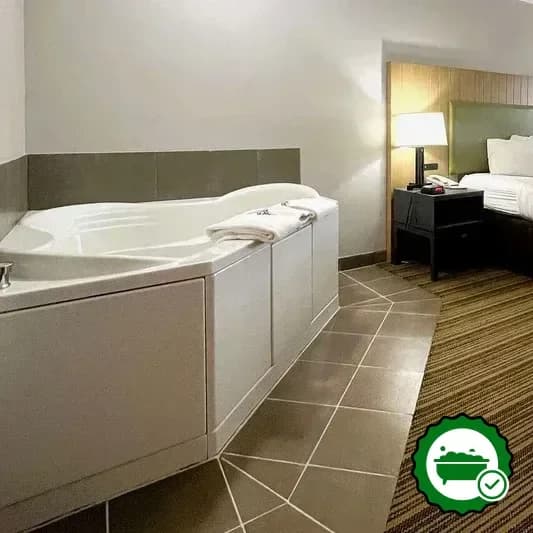Jetted bathtub