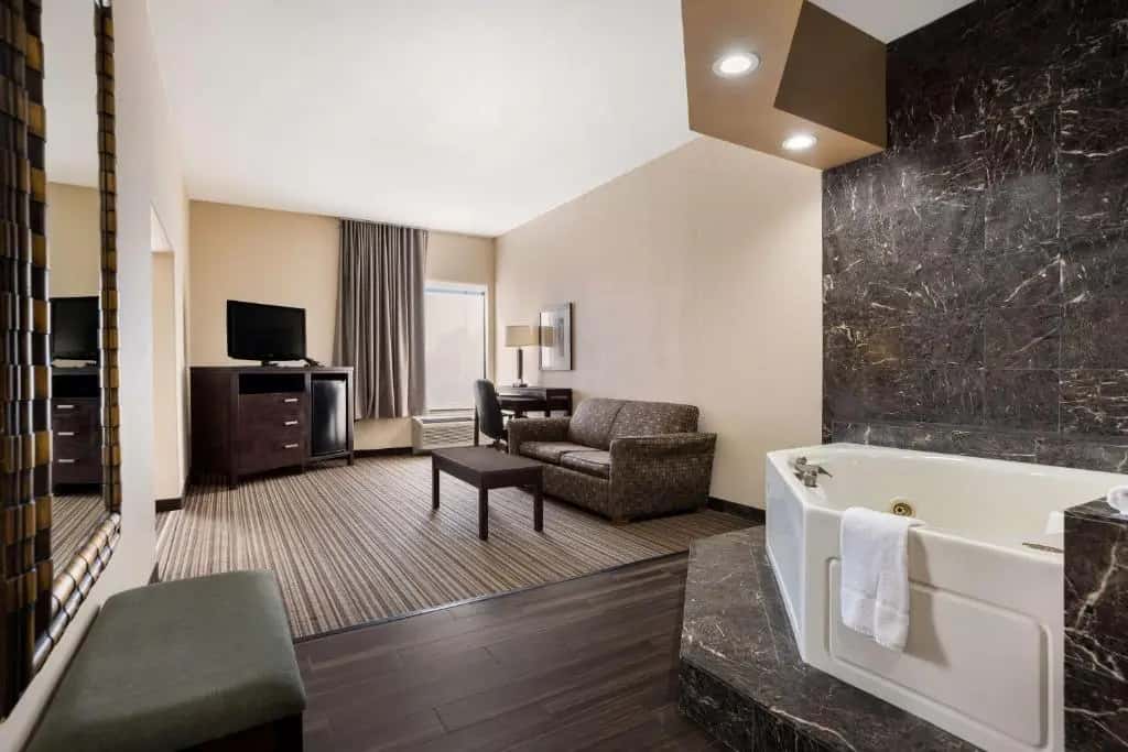 Best Western Houma Inn hotel photo 1 in Gray, Louisiana
