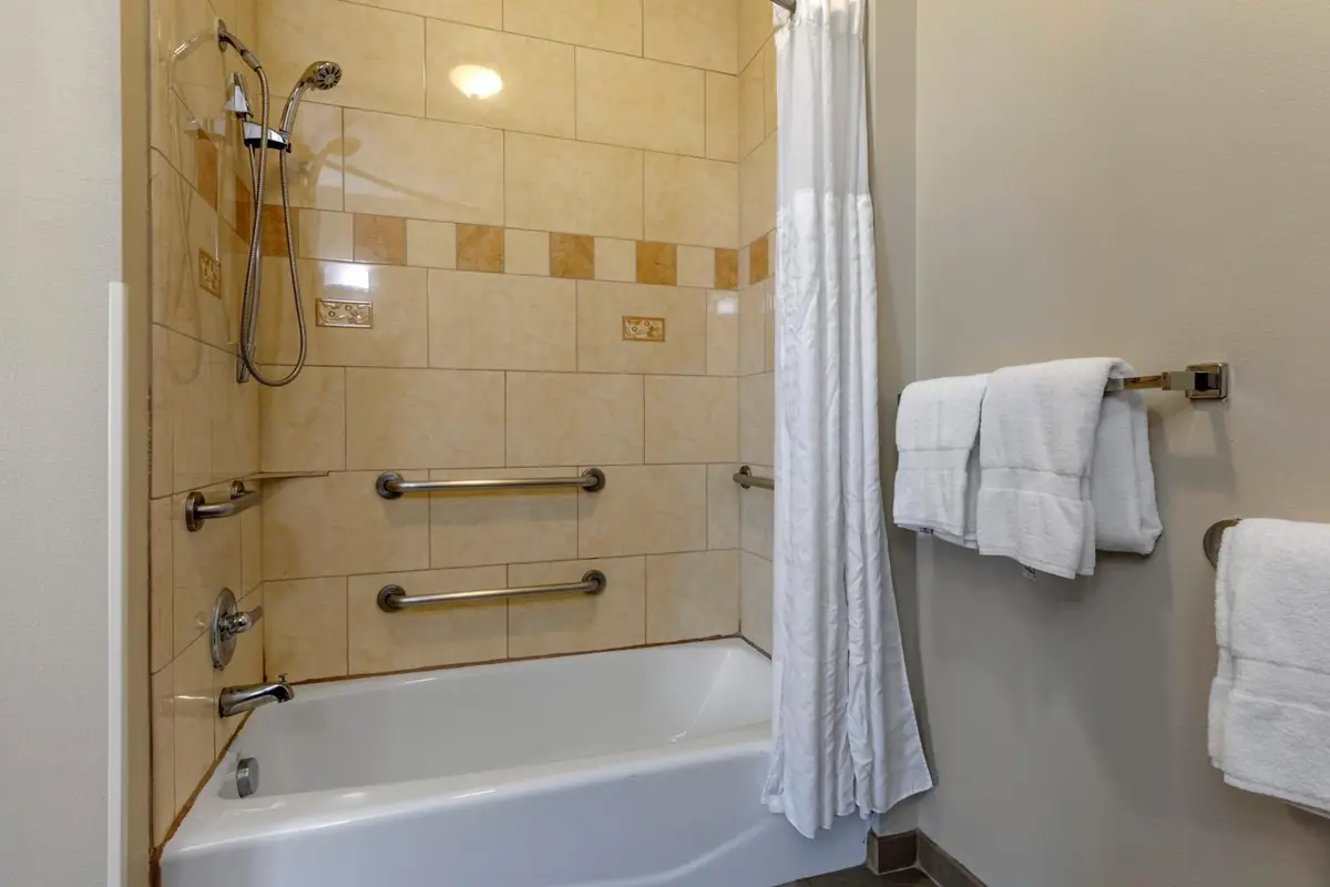 Comfort Inn & Suites Fort Worth West hotel photo 1 in Fort Worth, Texas