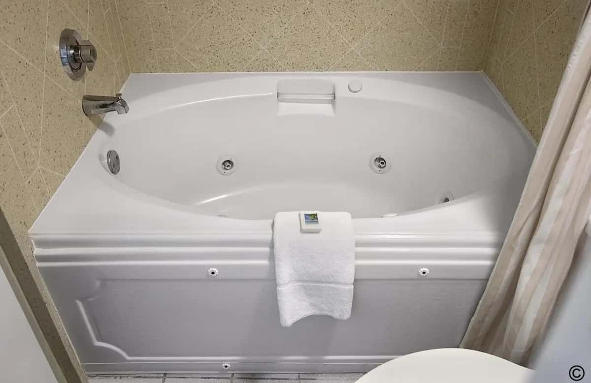 Crown Reef Beach Resort and Waterpark hotel photo 1 in Myrtle Beach, South Carolina