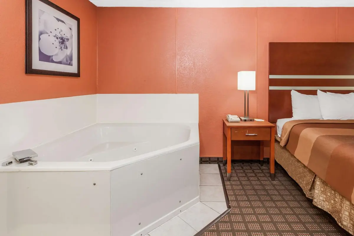 In-room hot tub at Days Inn by Wyndham Dalton in Dalton, GA