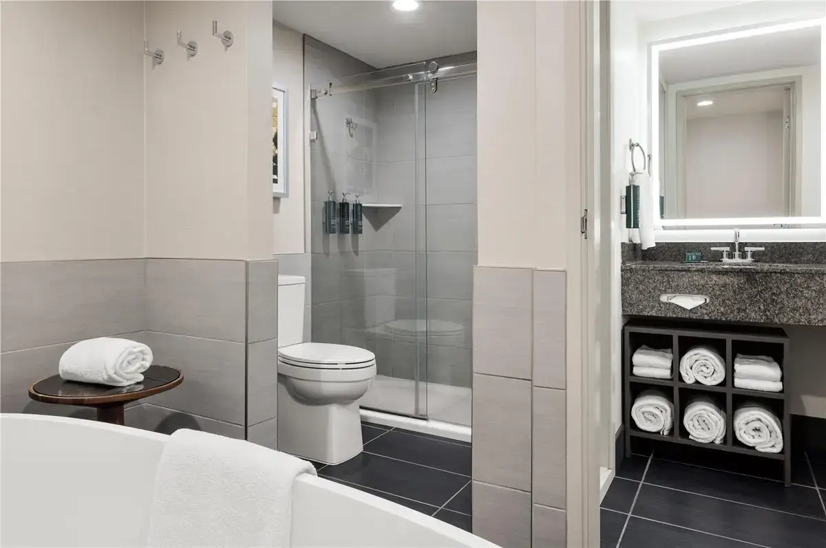Deep soaking tub at Doubletree By Hilton Racine Harbourwalk in Racine, WI