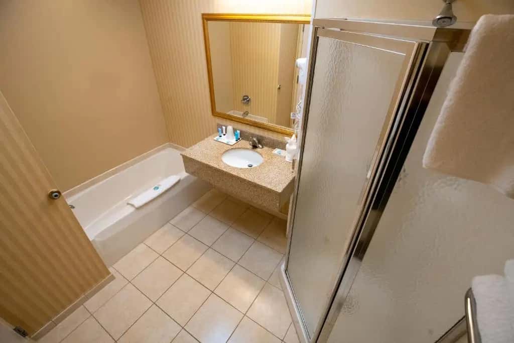 Fort William Henry Hotel hotel photo 1 in Lake George, New York