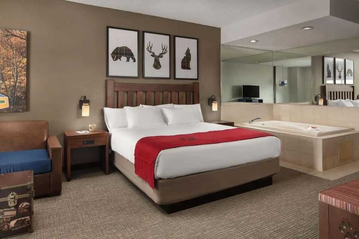 In-room hot tub at Great Wolf Lodge - Grapevine, TX in Grapevine, TX