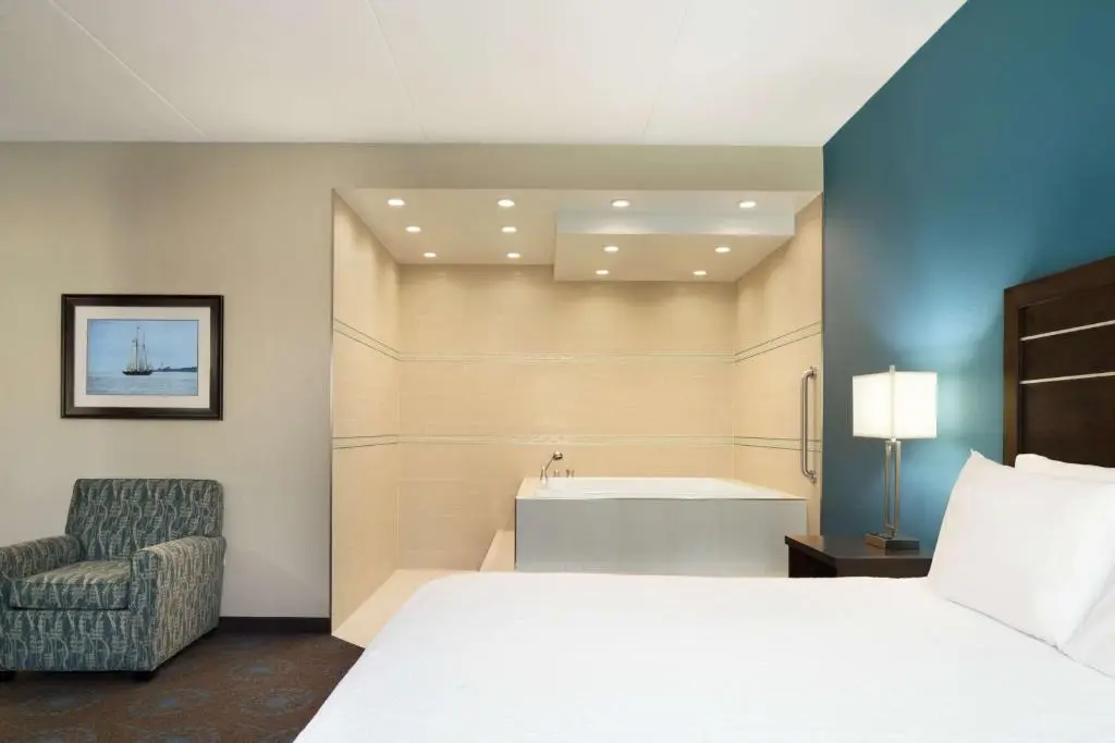 Hampton Inn & Suites Edgewood/Aberdeen-South hotel photo 1 in Edgewood, Maryland