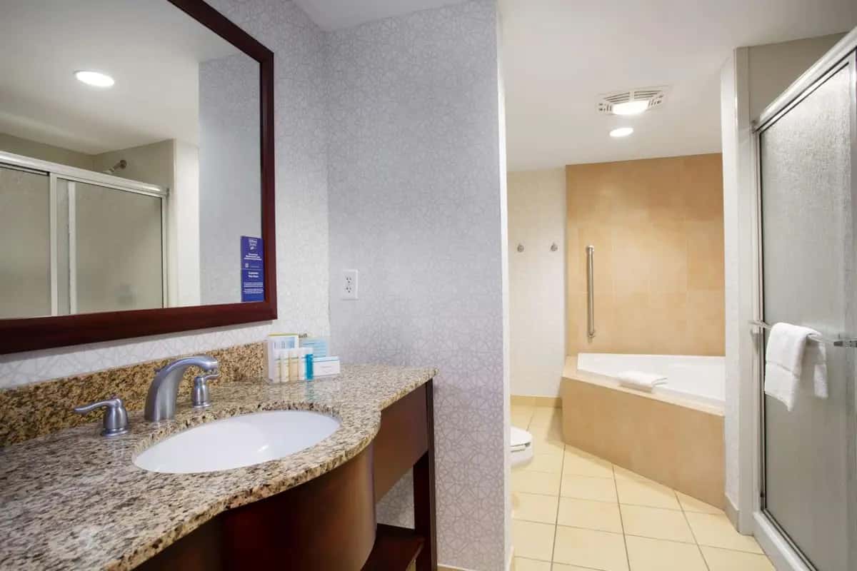 Hampton Inn Watertown hotel photo 1 in Watertown, New York