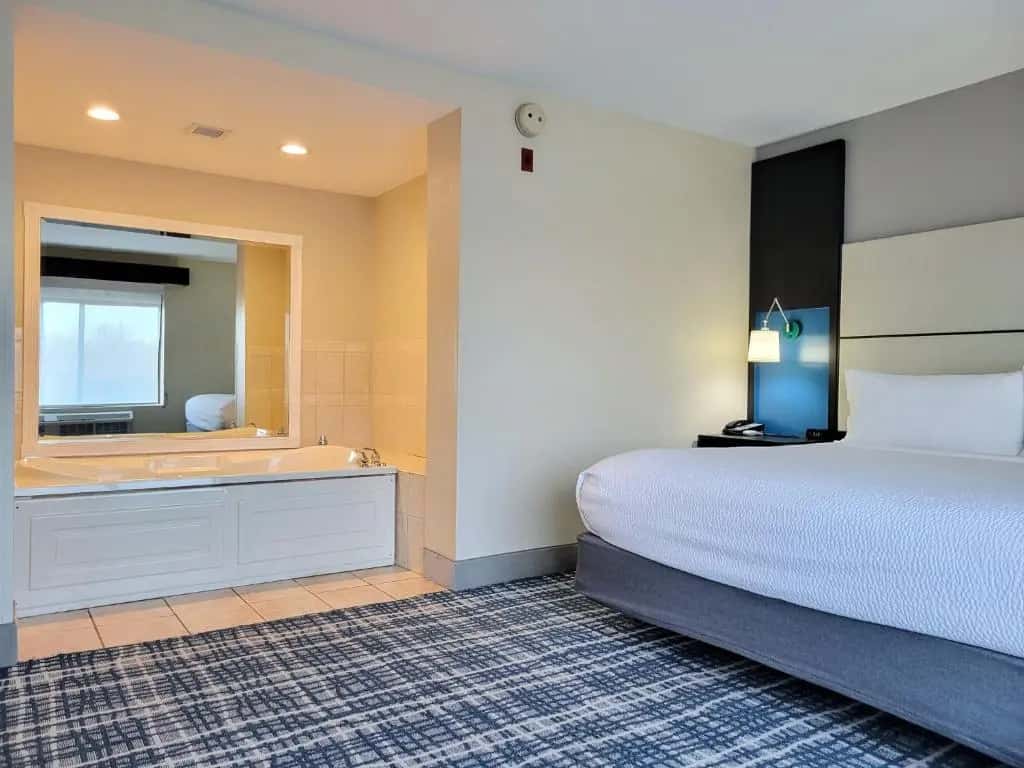Holiday Inn Belcamp - Aberdeen Area By IHG hotel photo 1 in Belcamp, Maryland
