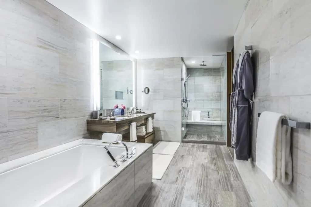 Intercontinental Los Angeles Downtown By IHG hotel photo 1 in Los Angeles, California