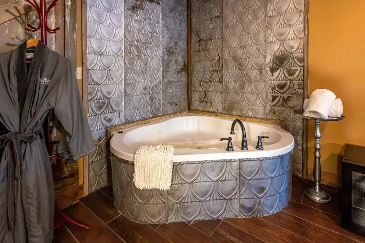 Maxwell Mansion hotel photo 1 in Lake Geneva, Wisconsin