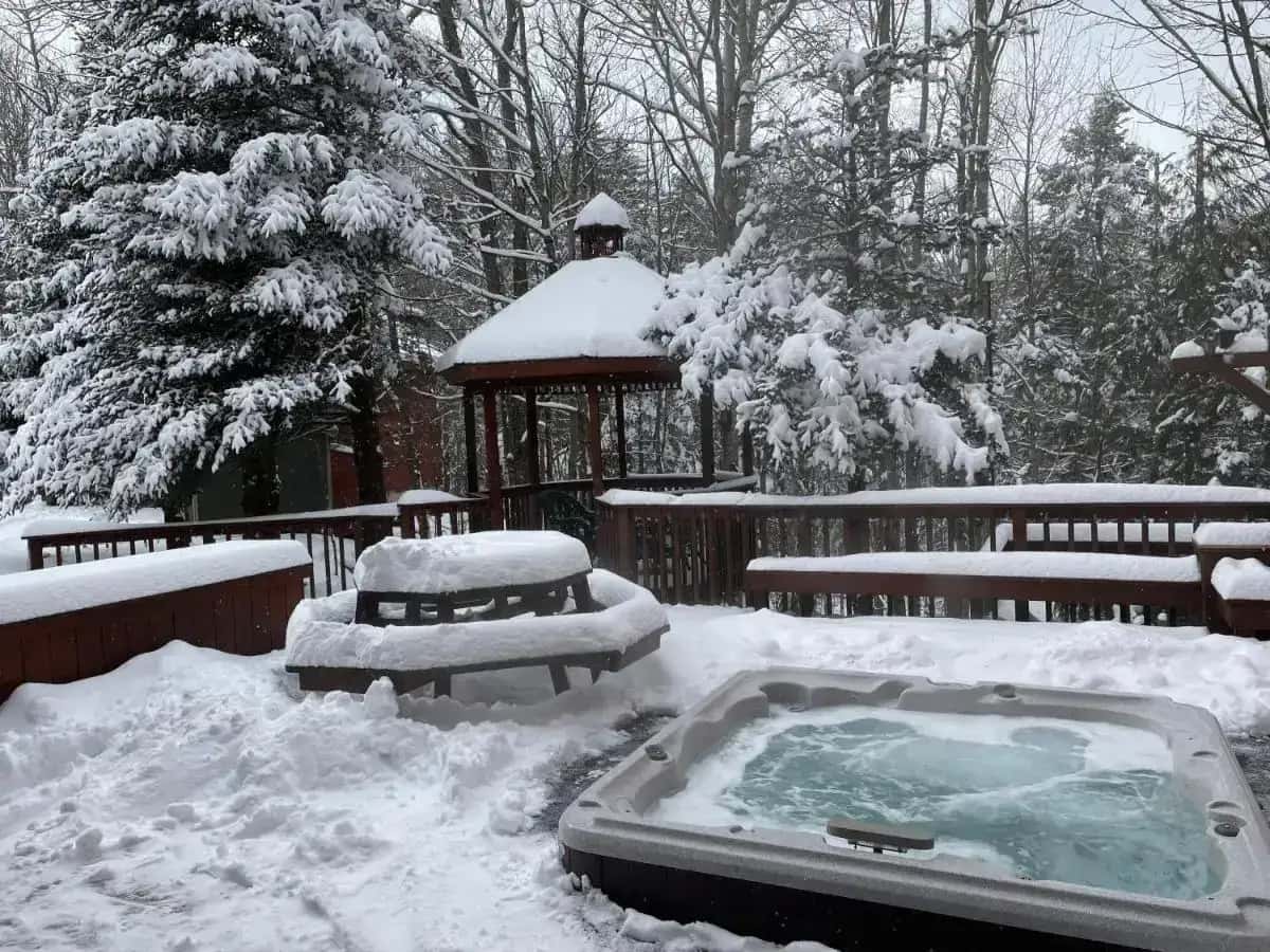 The Snowed Inn hotel photo 1 in Killington, Vermont